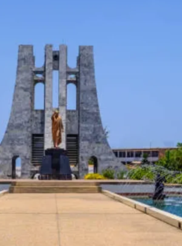 Kwame-Nkruma-Memorial-My-Route-Discovery-tours